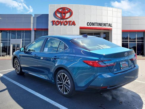 New 2026 Toyota Camry XLE image 4