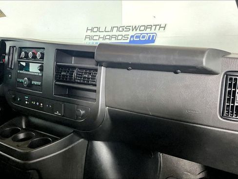 Used 2023 Chevrolet Express 3500 LT w/ LT Preferred Equipment Group RWD image 12