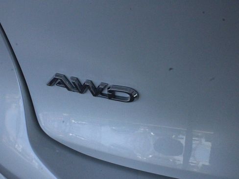 Used 2023 Toyota Crown Limited image 66