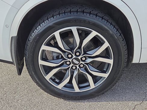 Used 2021 Cadillac XT6 Sport image 7