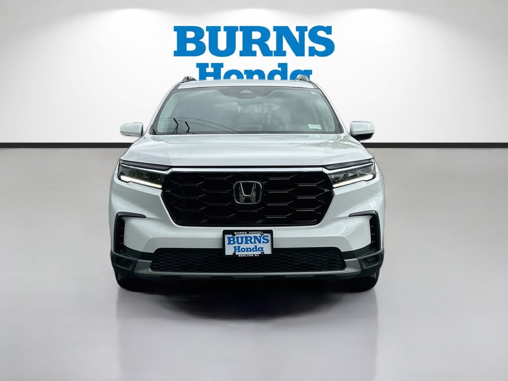 Certified 2024 Honda Pilot Elite image 2