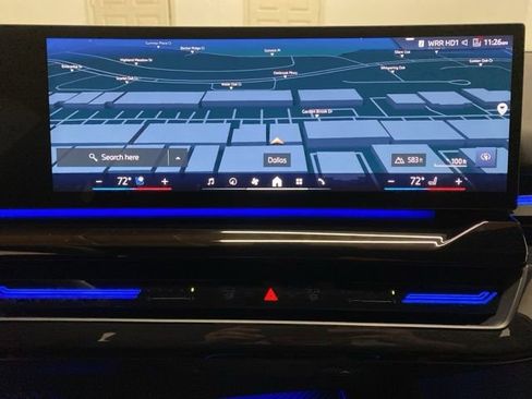 Used 2026 BMW 530i xDrive AWD/4WD image 43