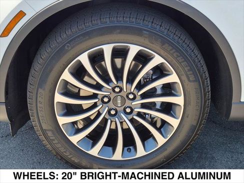 Certified 2023 Lincoln Aviator Reserve w/ Elements Package Plus RWD image 9