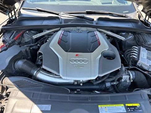 Used 2018 Audi RS 5 AWD/4WD image 9
