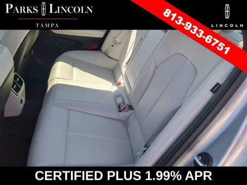 Used 2025 Genesis G70 2.5T RWD image 15