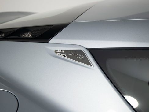 Used 2025 Lotus Emira image 41