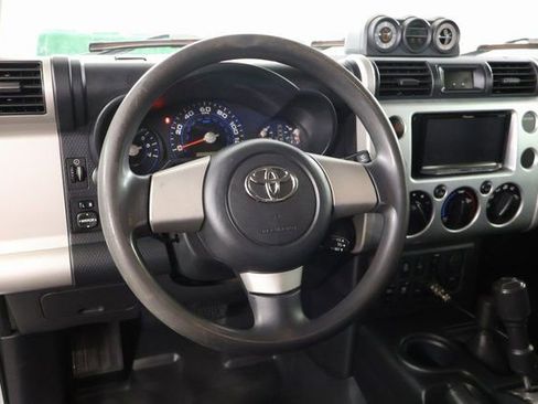 Used 2008 Toyota FJ Cruiser 4WD image 14