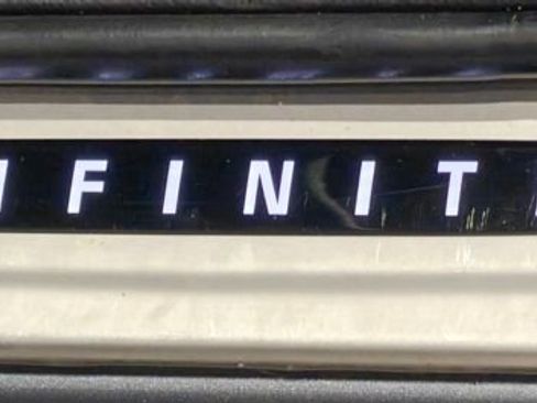 Used 2017 INFINITI QX50 AWD w/ Deluxe Touring Package image 49