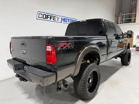 Used 2015 Ford F250 King Ranch w/ FX4 Off-Road Package AWD/4WD image 6