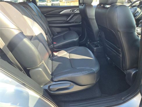 Used 2023 MAZDA CX-9 Touring image 11