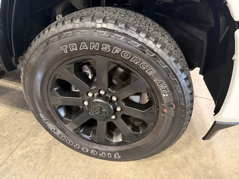 Certified 2025 RAM 2500 Big Horn AWD/4WD image 6