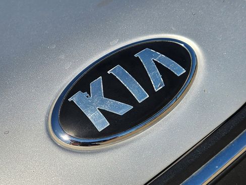 Used 2017 Kia Soul image 18