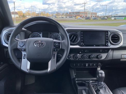 Used 2023 Toyota Tacoma Limited image 13