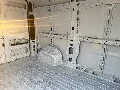 Used 2021 RAM ProMaster 2500 image 18