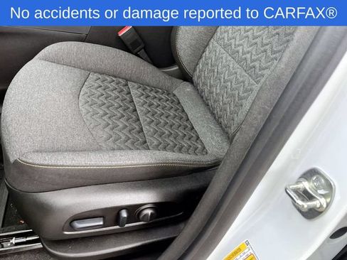 Certified 2024 Chevrolet Equinox LT w/ LPO, Floor Liner Package FWD image 20