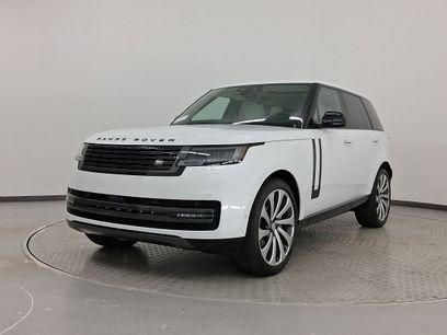 New 2025 Land Rover Range Rover SE