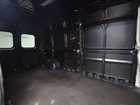 Used 2023 RAM ProMaster 2500 FWD image 20