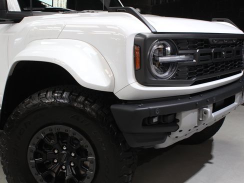 Used 2024 Ford Bronco Raptor w/ Interior Carbon Fiber Pack 6 AWD/4WD image 7