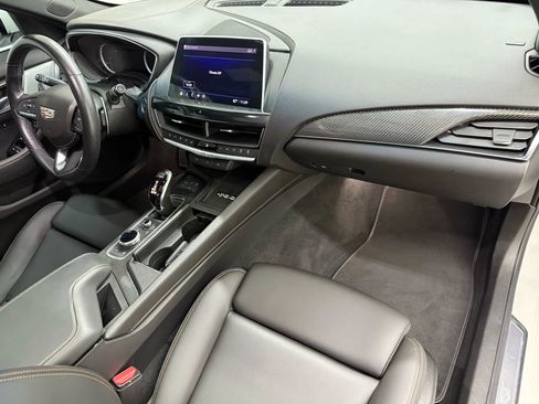 Used 2022 Cadillac CT5 V image 16