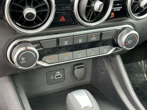 Used 2023 Nissan Sentra S image 19
