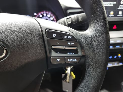 Used 2019 Hyundai Veloster 2.0 image 29