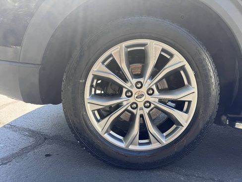 Used 2020 Ford Explorer Limited AWD/4WD image 21
