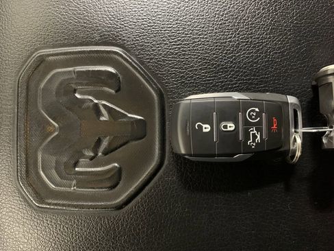 Used 2023 RAM 1500 Laramie image 16