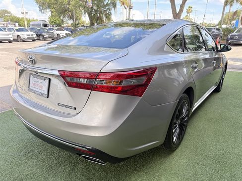 Used 2016 Toyota Avalon Touring FWD image 6