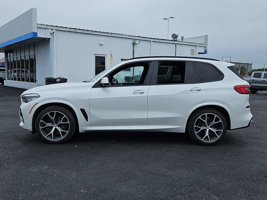 Used 2019 BMW X5 xDrive50i w/ M Sport Package AWD/4WD image 14