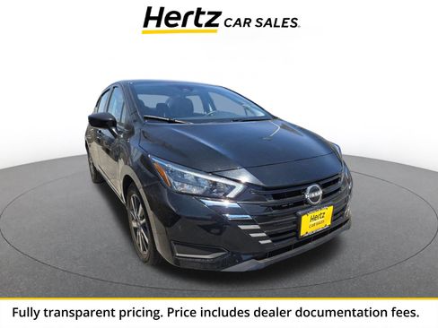 Used 2025 Nissan Versa SV FWD image 1