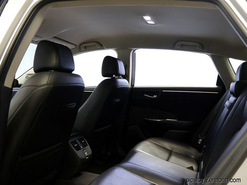 Used 2018 Honda Clarity Touring image 14