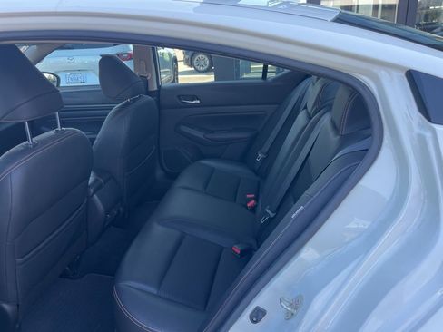 Used 2021 Nissan Altima 2.5 SR image 8