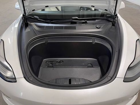 Used 2020 Tesla Model 3 Long Range image 9