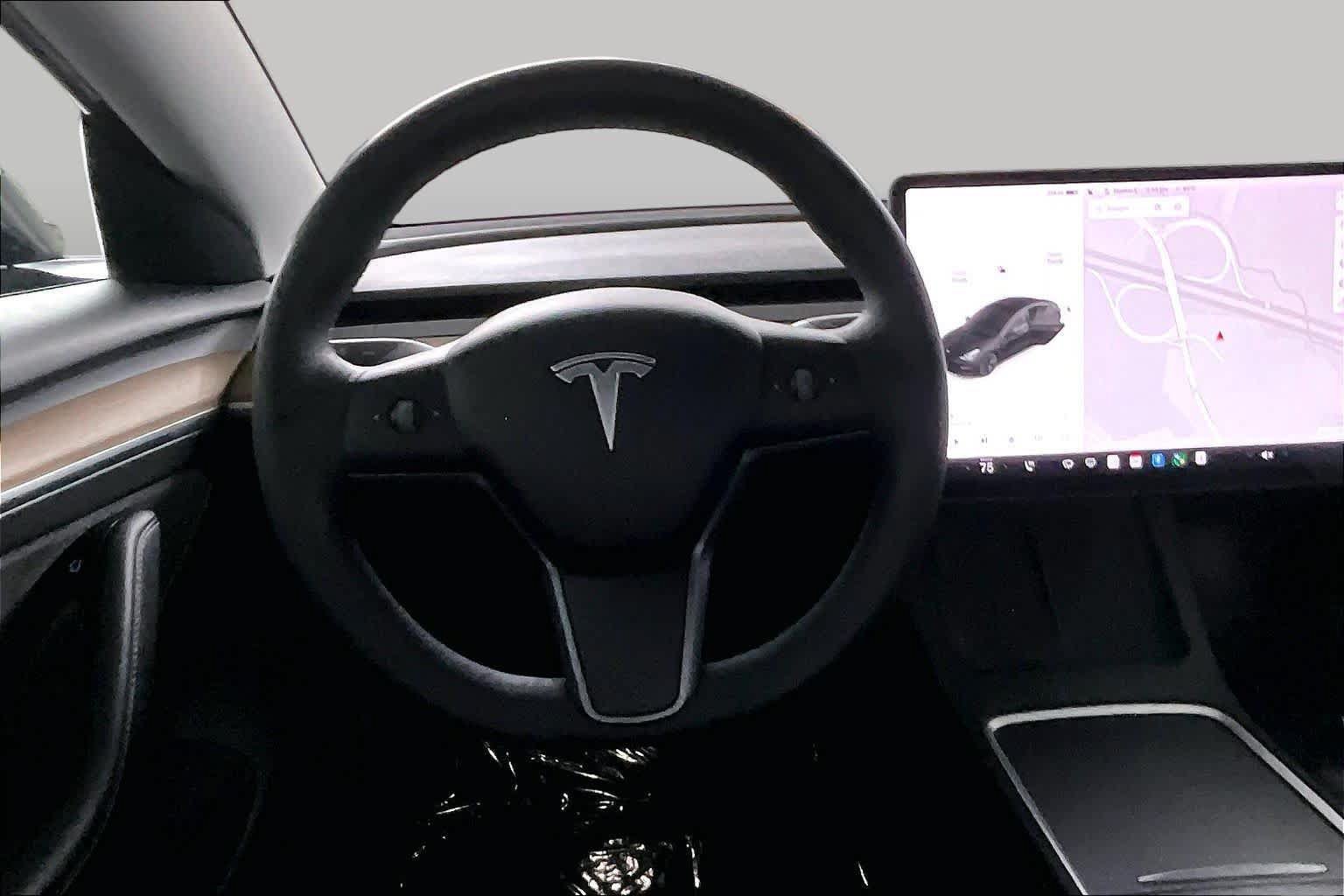 Used 2021 Tesla Model 3 Long Range AWD/4WD image 5