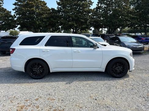 Used 2016 Dodge Durango R/T w/ Blacktop Package RWD image 2
