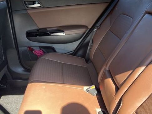 Used 2017 Kia Sportage SX FWD image 6
