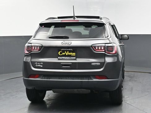 Used 2022 Jeep Compass Latitude w/ Sun and Sound Group image 4