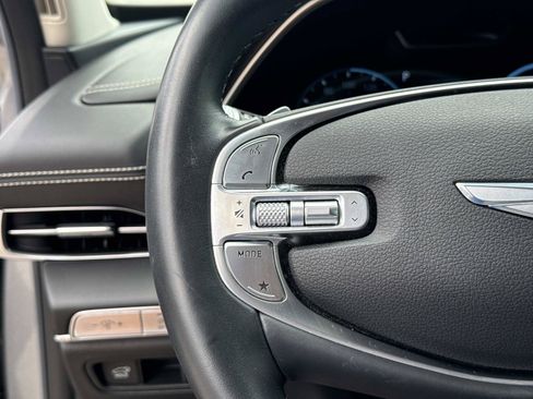 Used 2022 Genesis GV80 2.5T w/ Prestige Package 04 AWD/4WD image 17