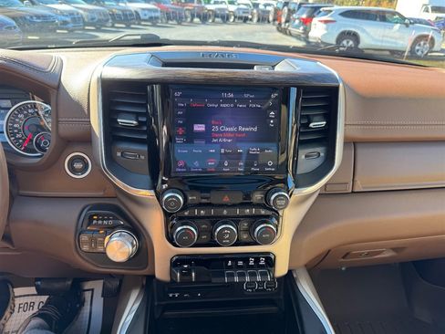 Used 2019 RAM 1500 Laramie image 16
