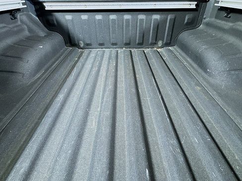 Used 2022 Nissan Frontier PRO-4X w/ Pro-4X Premium Package image 27