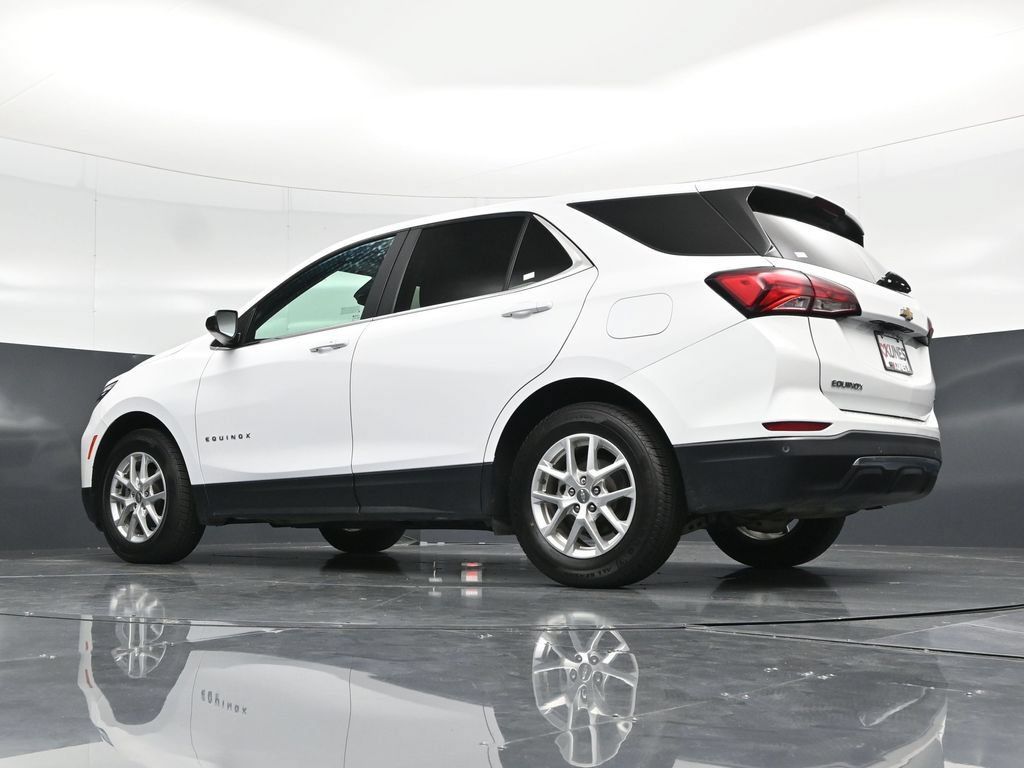 Used 2024 Chevrolet Equinox LT FWD image 49