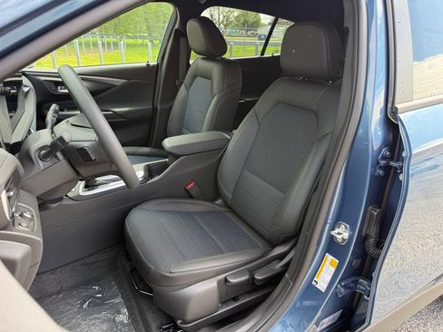 New 2026 Buick Envista Sport Touring w/ Convenience II Package FWD image 10