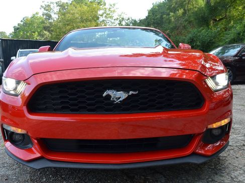 Used 2016 Ford Mustang Convertible w/ Equipment Group 051A RWD image 3