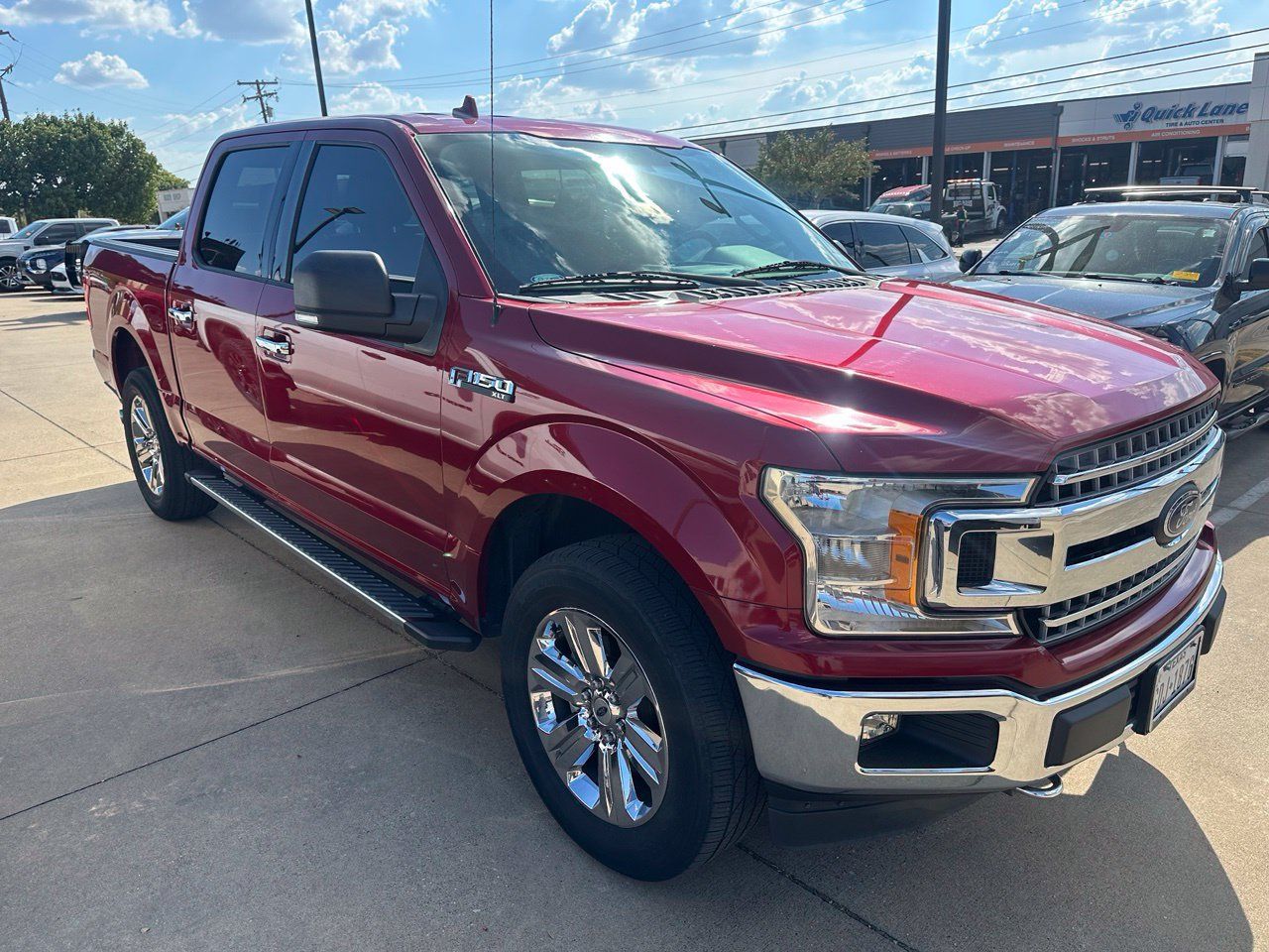 Used 2018 Ford F150 XLT w/ Equipment Group 302A Luxury AWD/4WD image 3