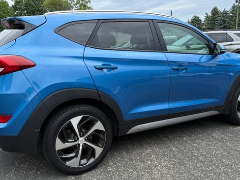 Used 2017 Hyundai Tucson Sport w/ Cargo Package AWD/4WD image 9