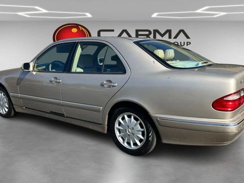 Used 2000 Mercedes-Benz E 320 E 320 Sedan 4D image 3