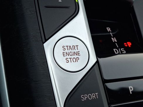 Certified 2024 BMW M340i xDrive w/ Premium Package image 21