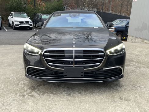 Certified 2022 Mercedes-Benz S 580 4MATIC Sedan image 3