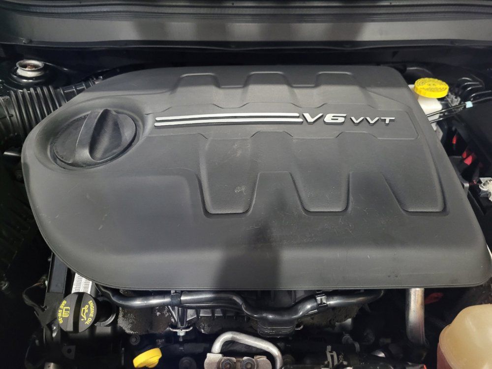 Used 2020 Jeep Cherokee Limited AWD/4WD image 30