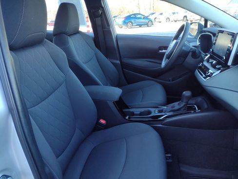 Used 2020 Toyota Corolla LE w/ LE Premium Package image 22